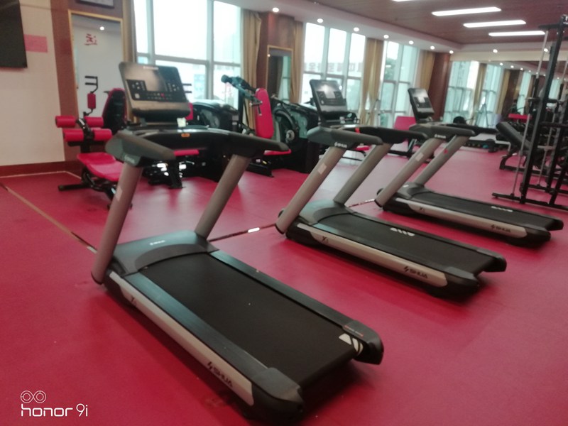 部队健身房器材-广西KS体育直播体育健身器材有限公司